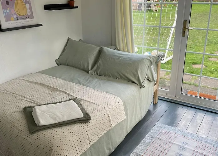 Westcroft Garden Room
